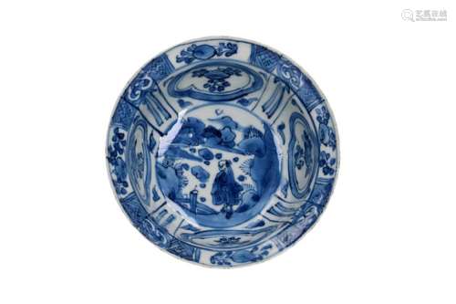 A blue and white 'kraak' porcelain 'klapmuts' bowl with a sc...