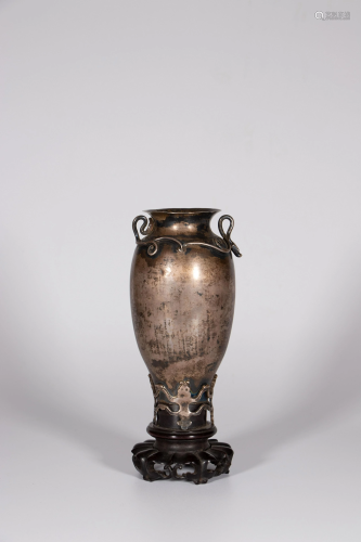 A Chinese Republic period silver vase, Width 8 cm - H
