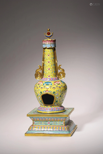 A fine Canton-enamel tribute stupa, L 4,3 cm - Width