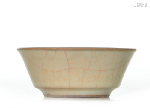 A RARE CHINESE GUANYAO PORCELAIN BOWL