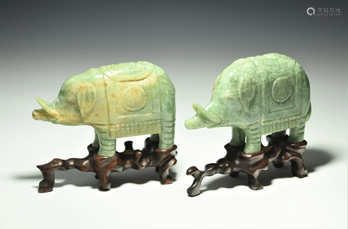 A PAIR OF JADEIT ELEPHANT ON HARDWOOD STANDS