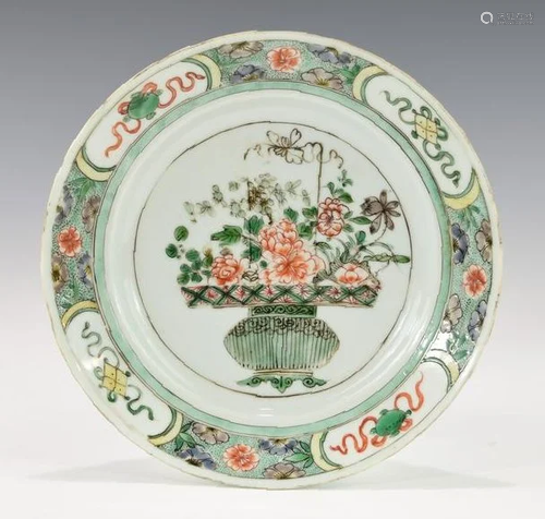 A CHINESE FAMILLE VERTE PLATE