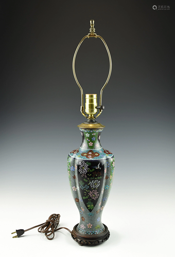 AN OLD ORIENTAL CLOISONNÉ LAMP