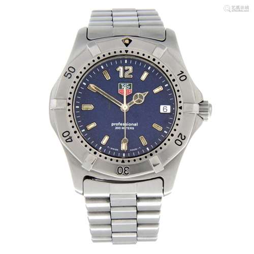 TAG HEUER - a 2000 Series bracelet watch.