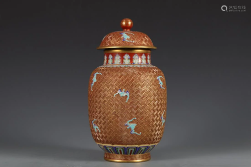 AN IMITATION RED LACQUER GLAZED GENERAL HELMET JAR