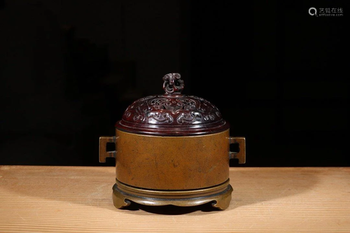 A HALBERD-EAR BRONZE CENSER WITH OPENWORK LID