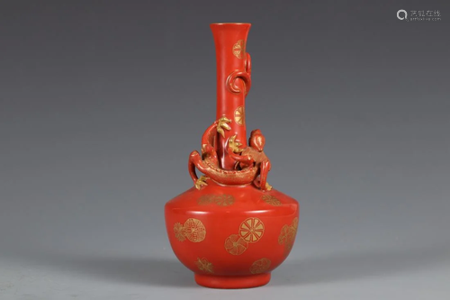 GOLD-PAINTED CORAL RED GLAZED DRAGON-RELIEFS VASE