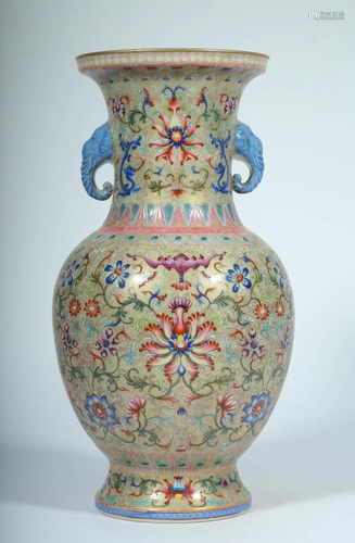 A FAMILLE ROSE ELEPHANT-EAR FLORAL VASE