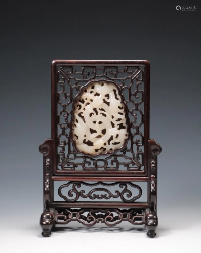 A WHITE JADE INLAID ROSEWOOD CARVING TABLE SCREEN