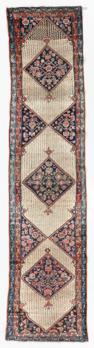 Sarab Rug, Persia, Early 20th C., 2'8'' x 11'4''