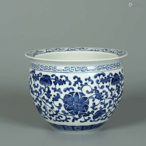 A BLUE AND WHITE 'LOTUS' JAR, WITH QIANLONG MARK