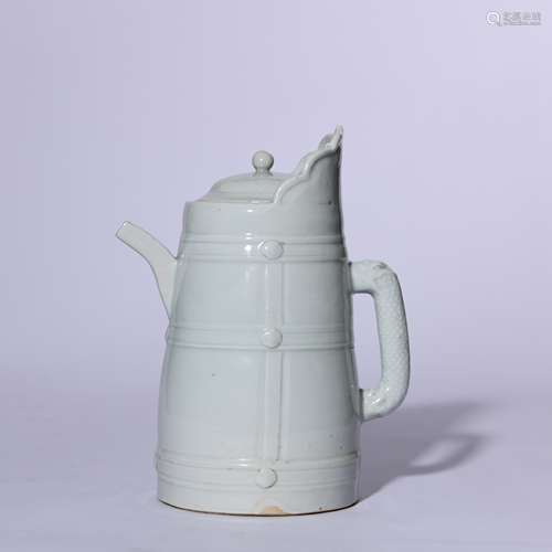 A White-Glazed Shufu Kiln Monk’S Cap Jug