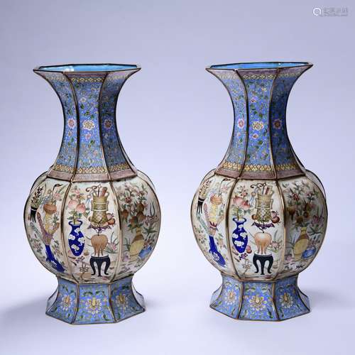 A Pair Of Enamel Bronze Eight Faceted Furnishings Vases