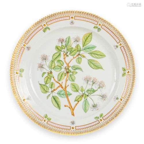 CopenhagueGrand plat rond en porcelaine du service Flora Dan...