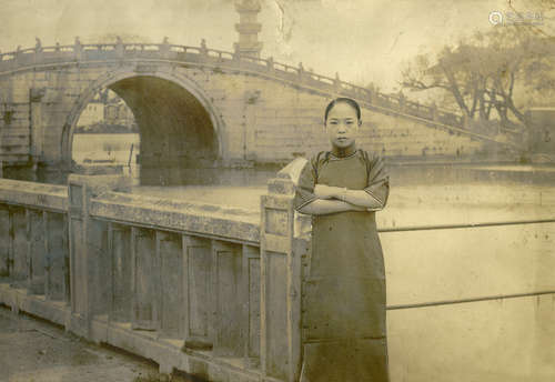 舒新城 1930s 普陀丽人 银盐纸基 印章/Gelatin Silver Print, Se...