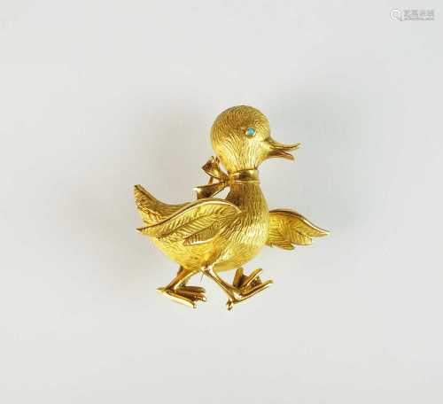 An 18ct gold novelty brooch in the form of a duck by Boucher...