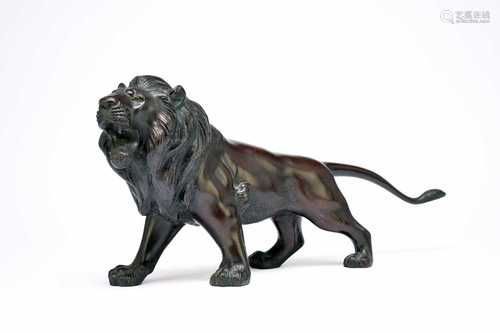 A Japanese bronze figure of a lion, Meiji period