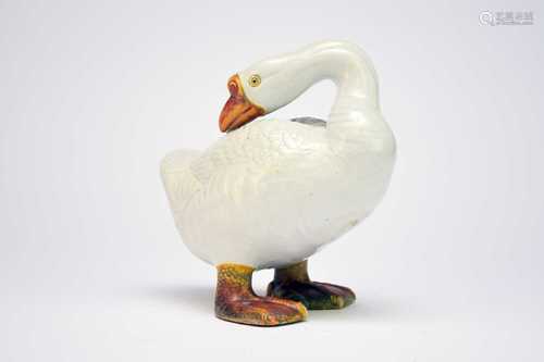 A Chinese export porcelain model of a goose