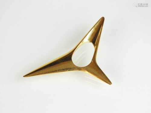 An 18ct gold Georg Jensen 'Splash' brooch by Henning Koppel