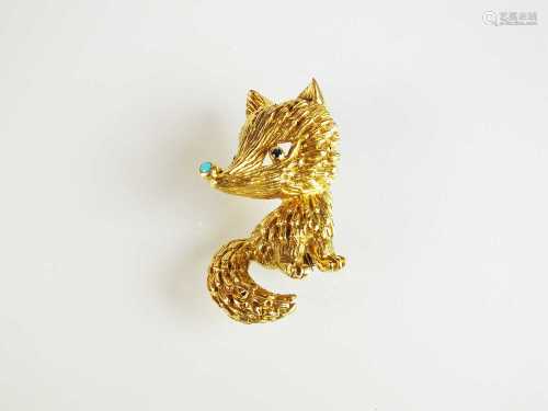 An 18ct gold turquoise and sapphire novelty brooch in the fo...
