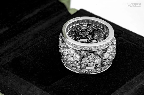 Van Cleef SnowFlake 6ct Diamond Platinum Ring