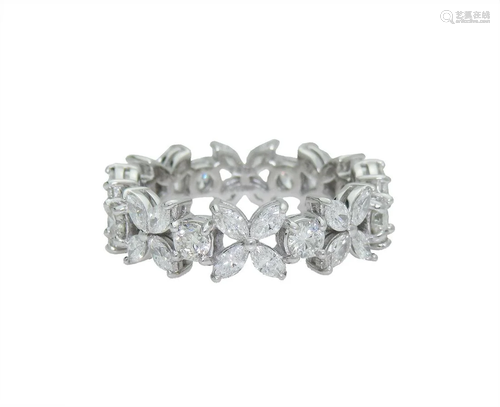 Tiffany & Co Victoria Platinum Alternating Diamond Band