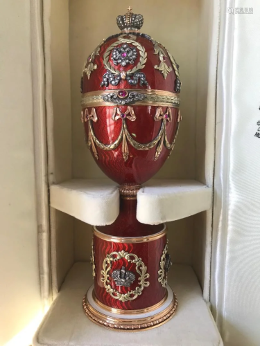 RUSSIAN LARGE GOLD DIAMOND RUBY GUILLOCHE EGG