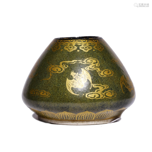 Chinese Porcelain Tea-Dust-Glazed Gilt-Inlaid Wahser Marked ...