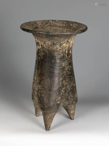 Li-type tripod vessel. China, late Neolithic, 6500-1600