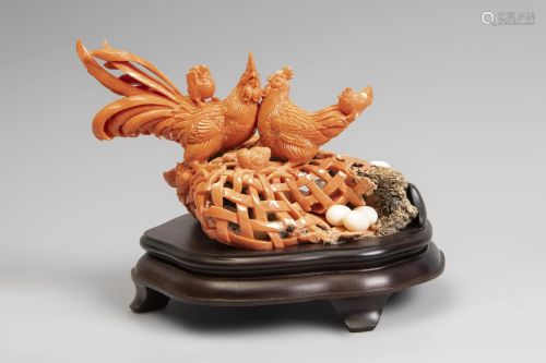 Sculptural group with hen and rooster. China, 20th