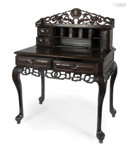 Desk. Hong Kong, second half of the 19th century.