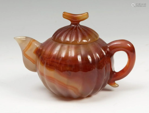 Teapot. China, 19th century Cornelian. It carries a