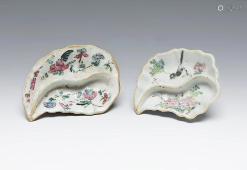 Pair of small fountains. China, late 19th century.