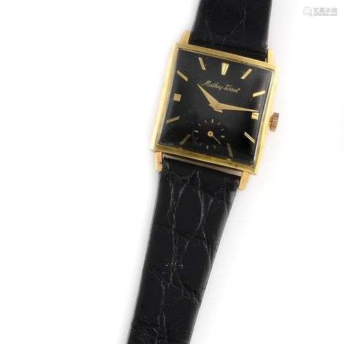 MATHEY-TISSOT Vers 1950. Réf : 225730. Montre bracelet en or...