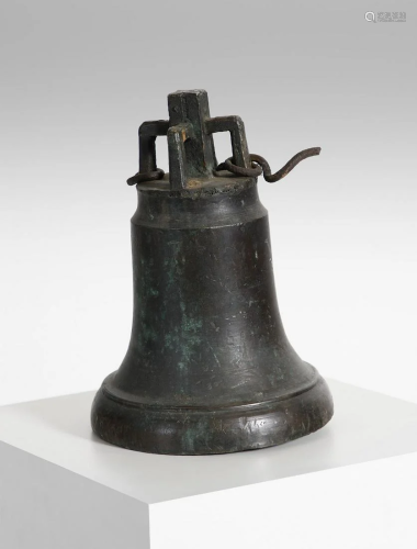 MANIFATTURA DEL XVIII SECOLO Bronze bell.