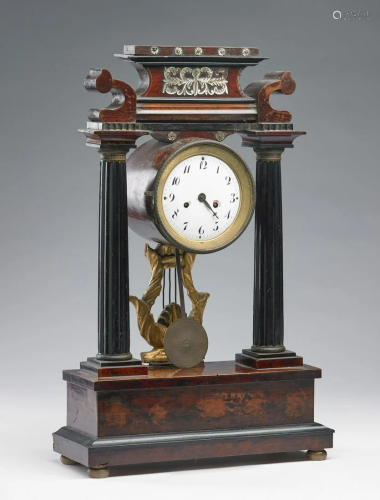 MANIFATTURA VENETA DEL XIX SECOLO Mantel clock in