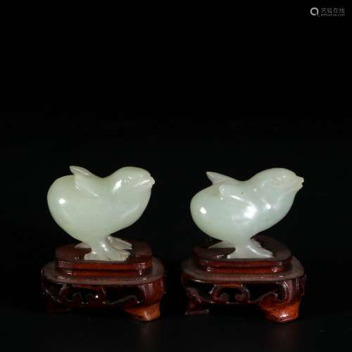 pair of chinese jade chickens