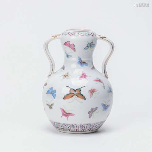 chinese famille rose porcelain ruyi pot