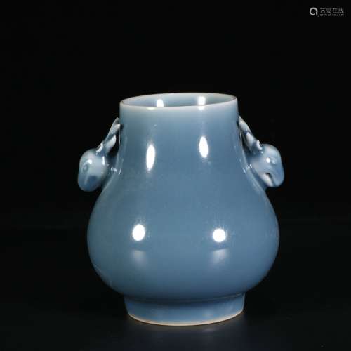 chinese blue glazed porcelain pot
