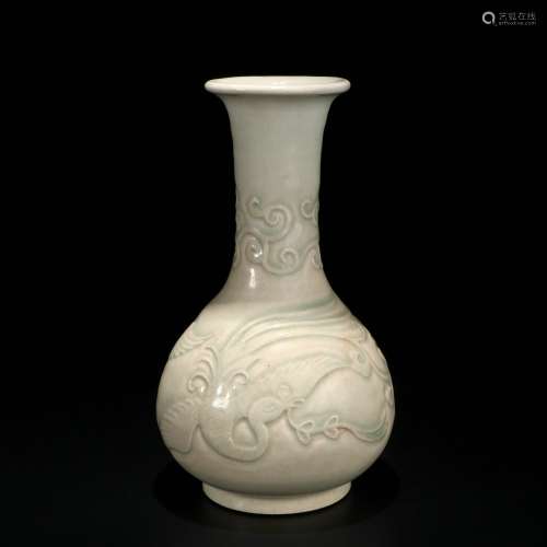 chinese tian white glazed porcelain vase
