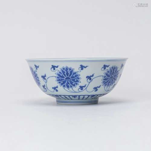 chinese blue and white famille rose porcelain bowl