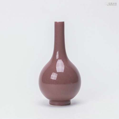 chinese red glazed porceclain vase