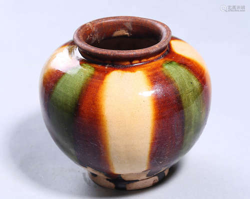 A Sancai-Glazed Pottery Jar