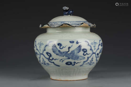 A Blue And White Interlocking Lotus Jar And Petal-Form Cover