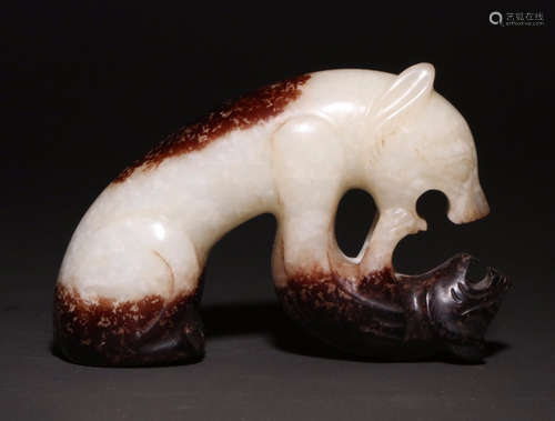 HETIAN JADE CARVED BEAST PENDANT