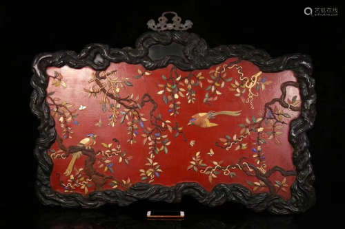 ZITAN WOOD LACQUER WITH GEM DECORATED SCREEN