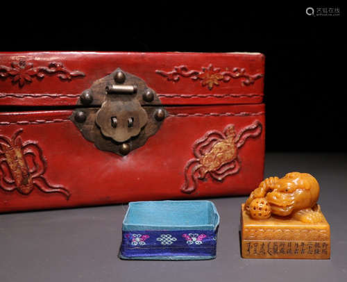 QIANLONG MARK TIANHUANG STONE CARVED LION SEAL