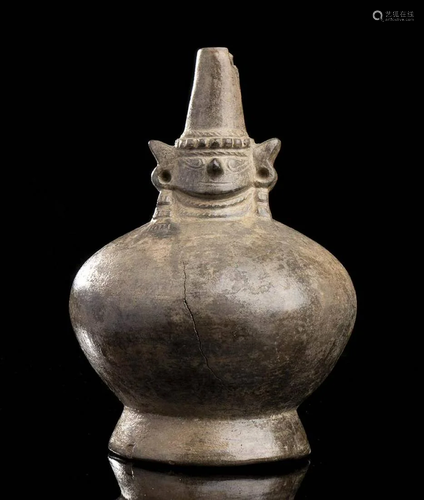 A BLACK CERAMIC VESSEL Peru, Lambayeque culture