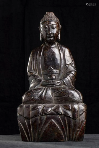 A WOOD SCULPTURE OF BUDDHA China, Qing dynasty