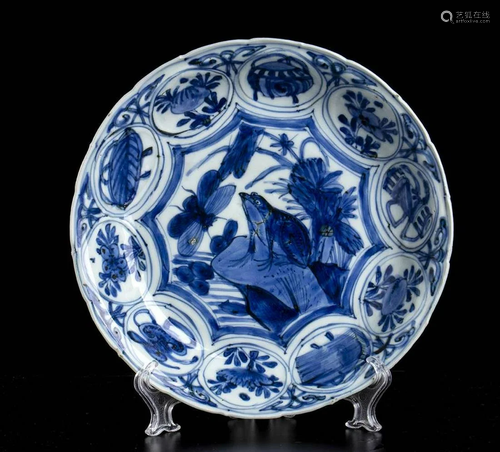 A 'KRAAK' TYPE 'BLUE AND WHITE' PORCELAIN DISH China,